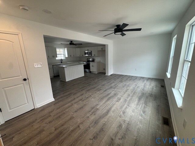 Property Photo:  322 Ogden Street  VA 23181 