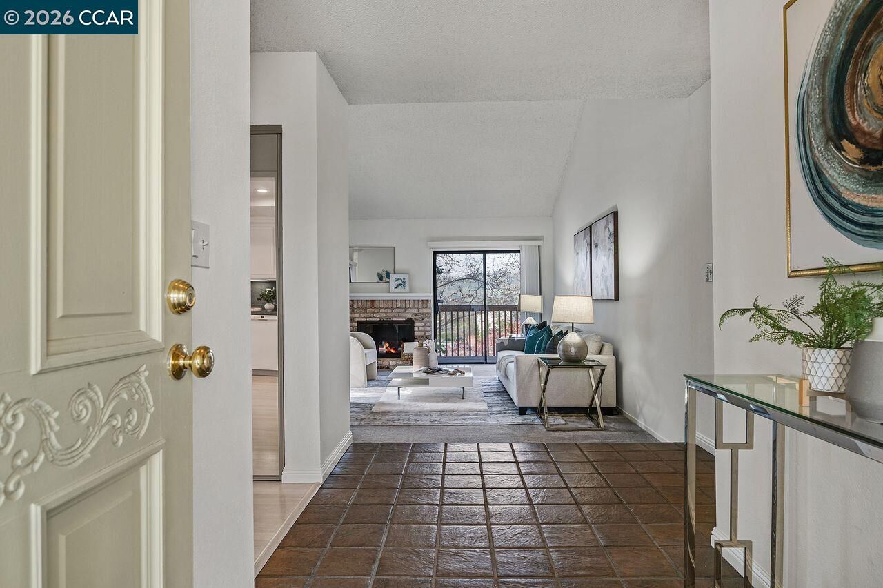 Property Photo:  58 Ramsgate Ln  CA 94523 