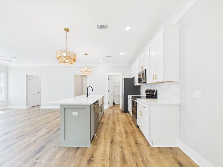 Property Photo:  919 47th Street  FL 32578 