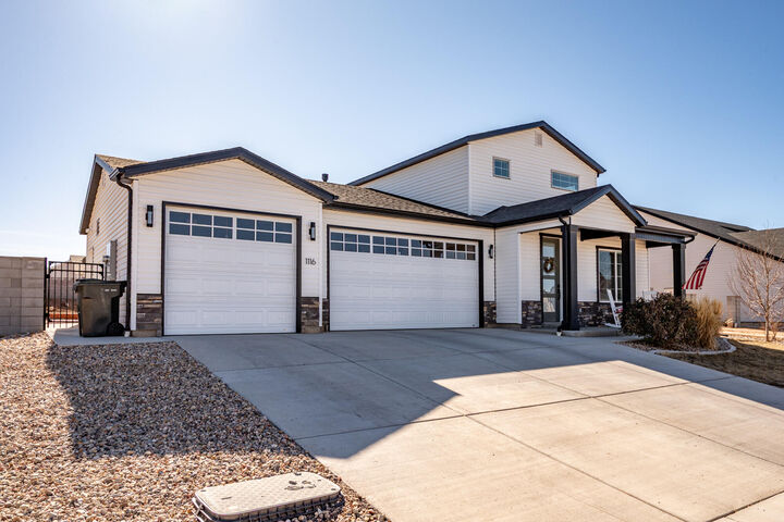 Property Photo:  1116 E Southern Homestead Blvd  UT 84721 