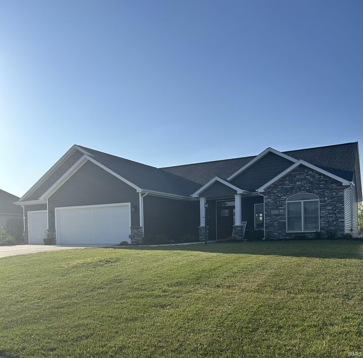 Property Photo:  1224 E Monroe Street  IN 46733 