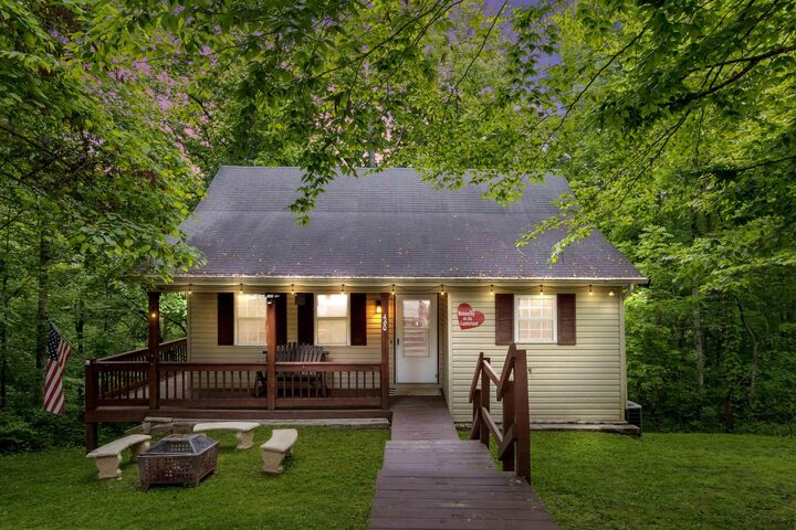 Property Photo:  460 Roberts Bend Road  KY 42519 