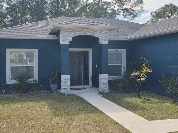 Property Photo:  1013 Doyle Road  FL 32725 