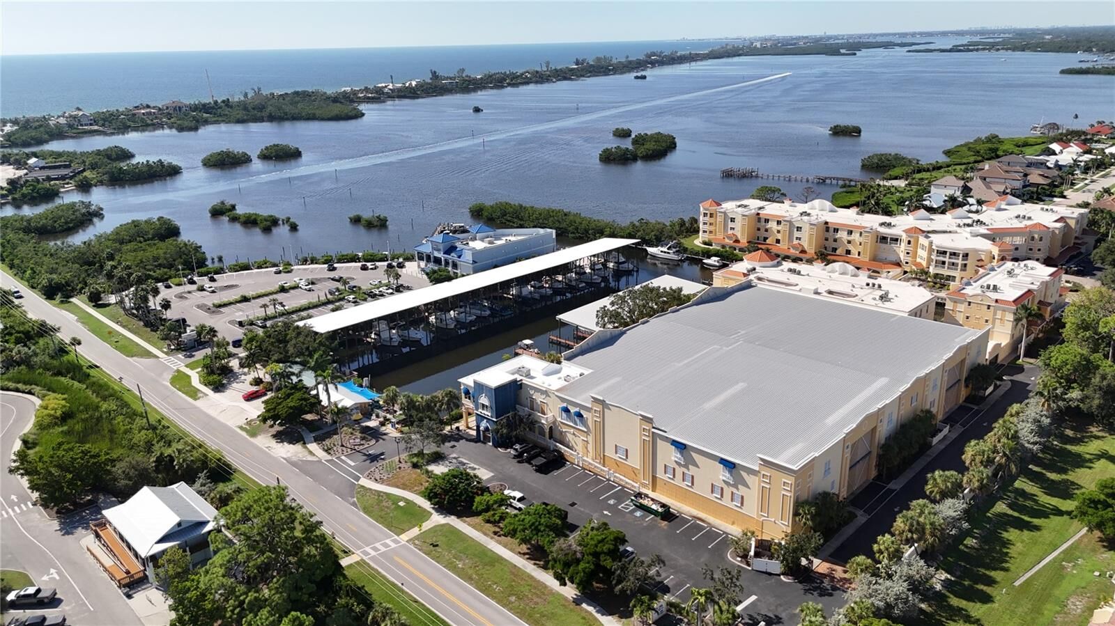 Property Photo:  570 Blackburn Point Road 38  FL 34229 
