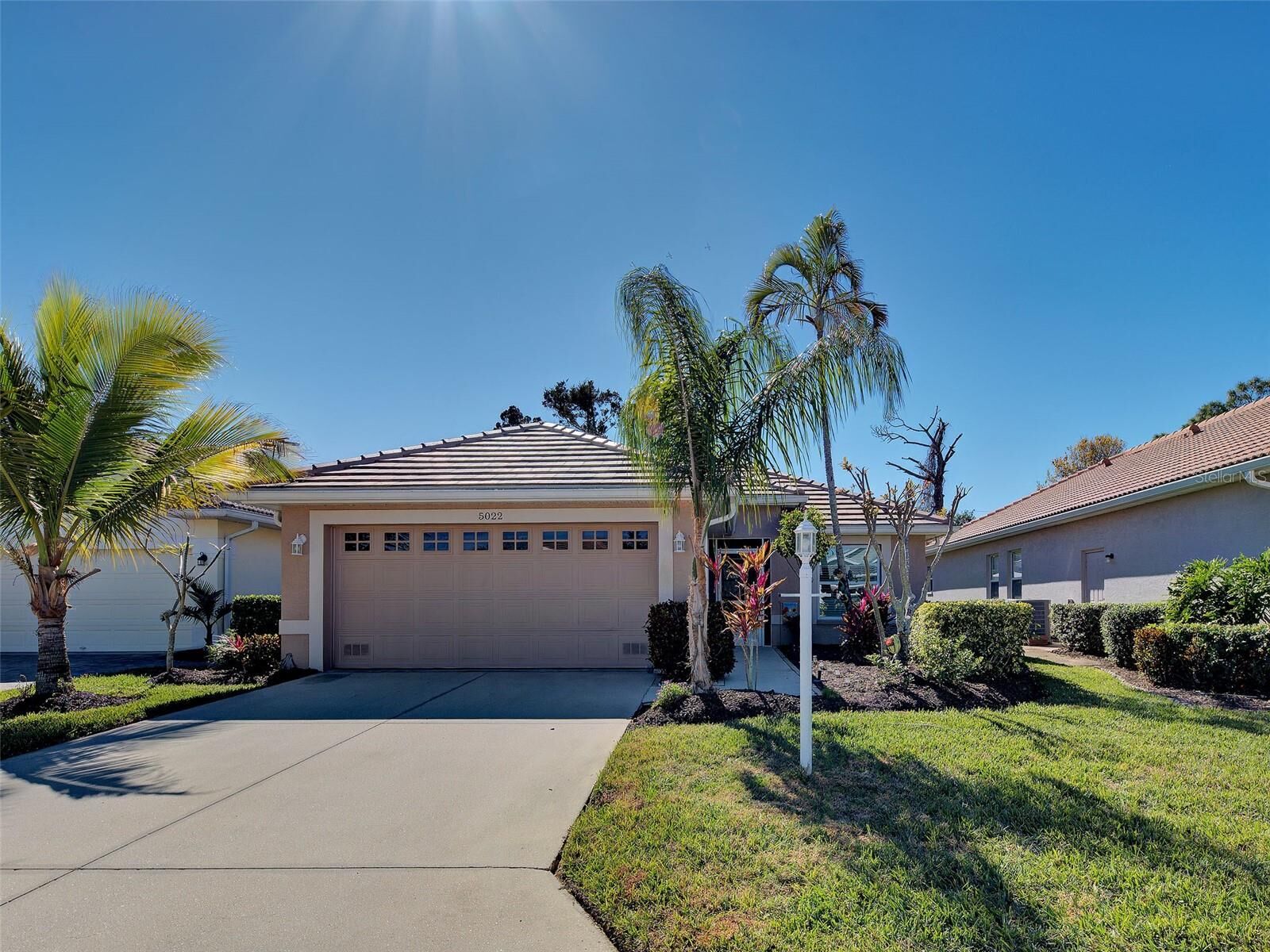 Property Photo: 5022 Seagrass Drive FL 34293