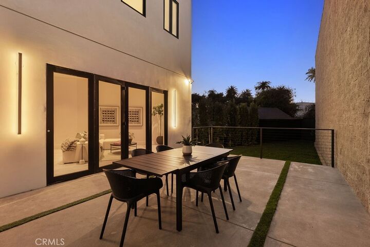 Property Photo:  2619 S Rimpau Blvd  CA 90016 