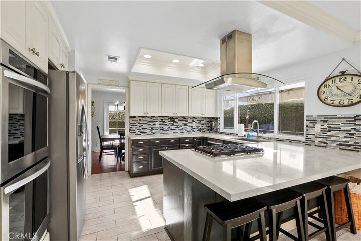 Property Photo:  104 N Mangrove Avenue  CA 91724 