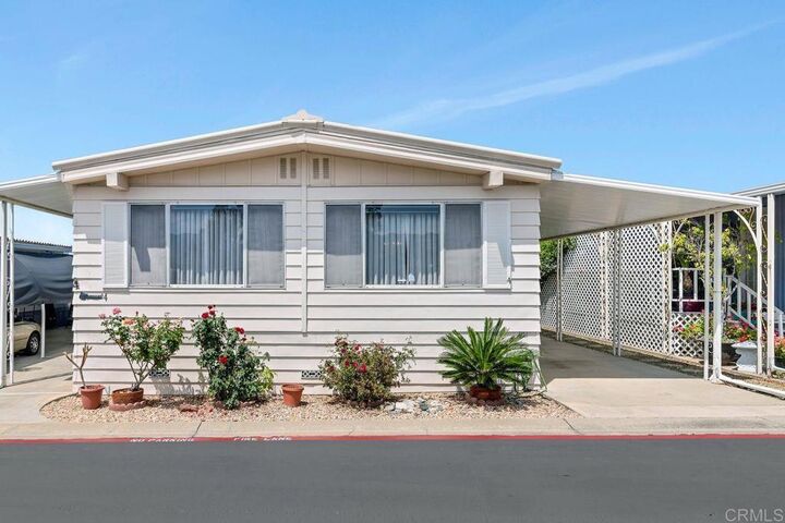 Property Photo: 1506 Oak Drive 4 CA 92084