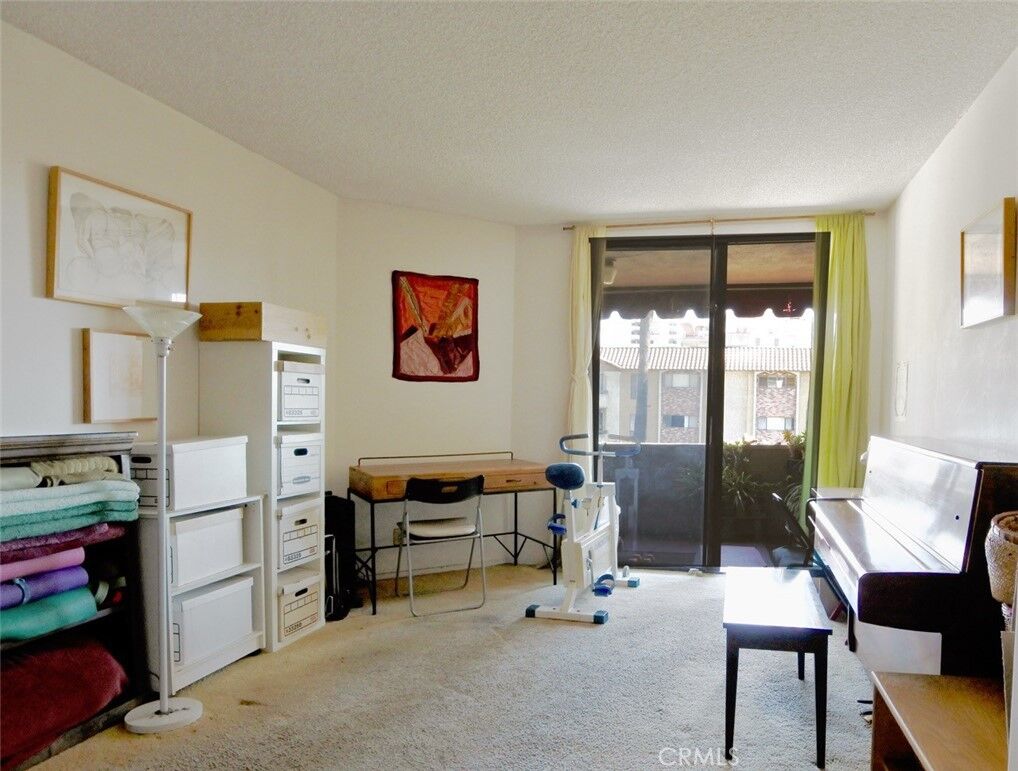 Property Photo:  1745 Camino Palmero 440  CA 90046 
