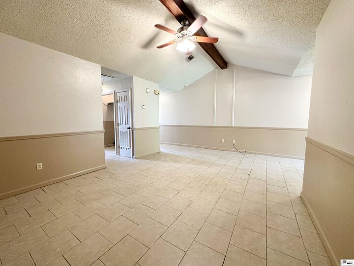 Property Photo:  303 Woodale Drive  LA 71203 