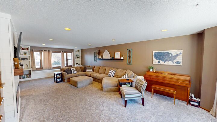 Property Photo:  404 Garden Road  MN 56007 