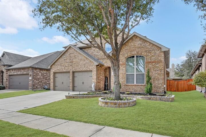 Property Photo:  9545 Bewley Court  TX 76244 