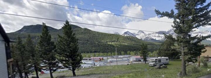 Property Photo: 6510 22 Avenue AB T0K 0E0