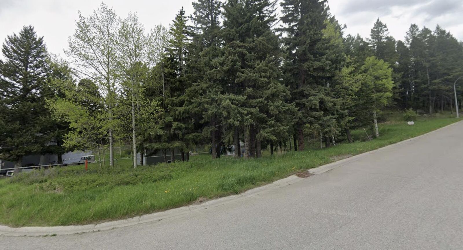 Property Photo: 2722 76 Street AB T0K 0E0