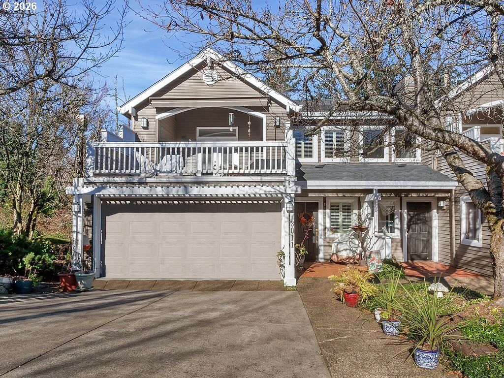 Property Photo:  3011 Club House Ct  OR 97068 