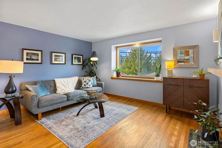 Property Photo:  4312 SW Spokane Street  WA 98116 