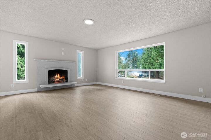 Property Photo:  1524 SW 308th Place  WA 98023 