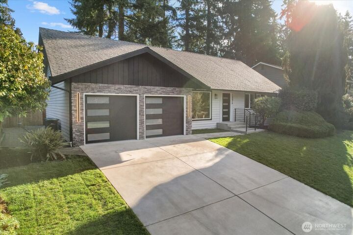 Property Photo:  14076  117th Avenue NE  WA 98034 