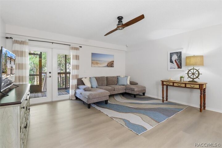 Property Photo: 5164 S Swiftwater Way FL 34448