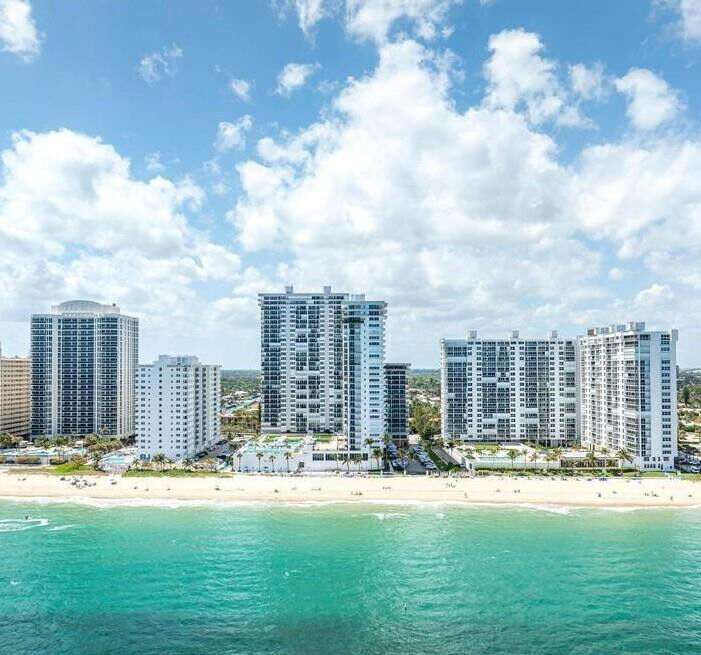 Property Photo:  4280 Galt Ocean Drive 29C  FL 33308 