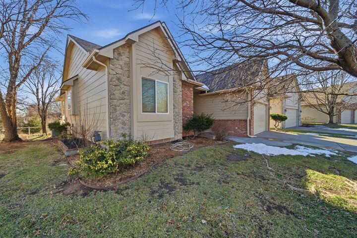 Property Photo:  13501 W Links St  KS 67235 