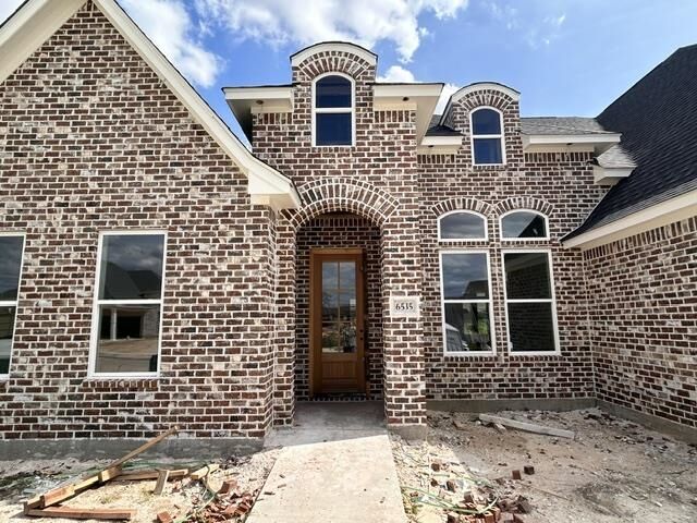 Property Photo:  6535 Claybourn Drive  TX 77706 