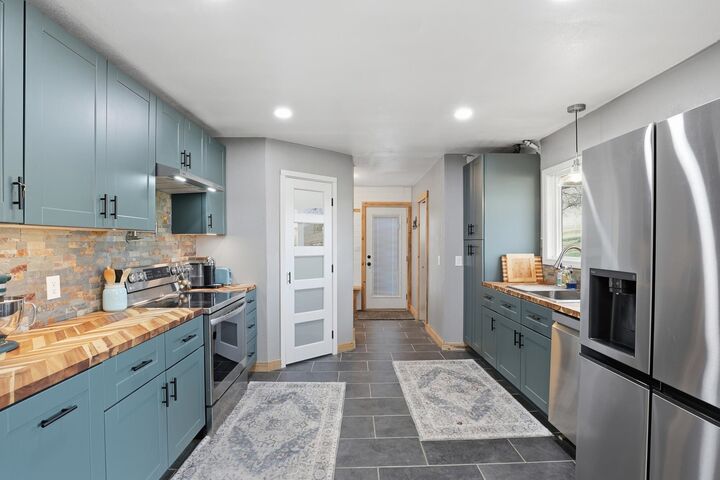 Property Photo:  27108 E Blanchard Loop  WA 99156 