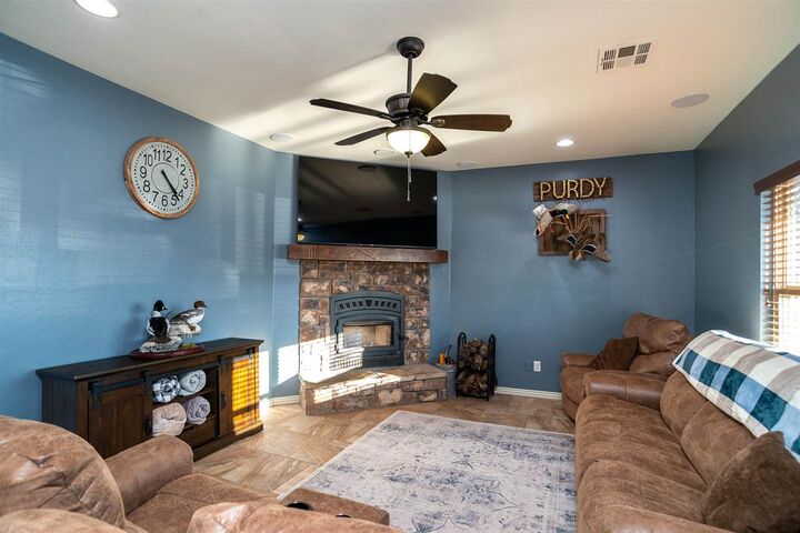 Property Photo:  48100 S 344th Road  OK 74058 