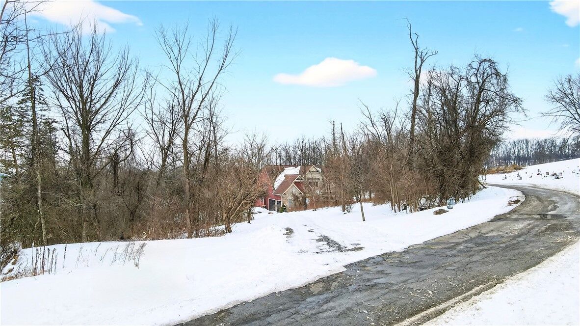 Property Photo: 85 Ryans Lane PA 15012
