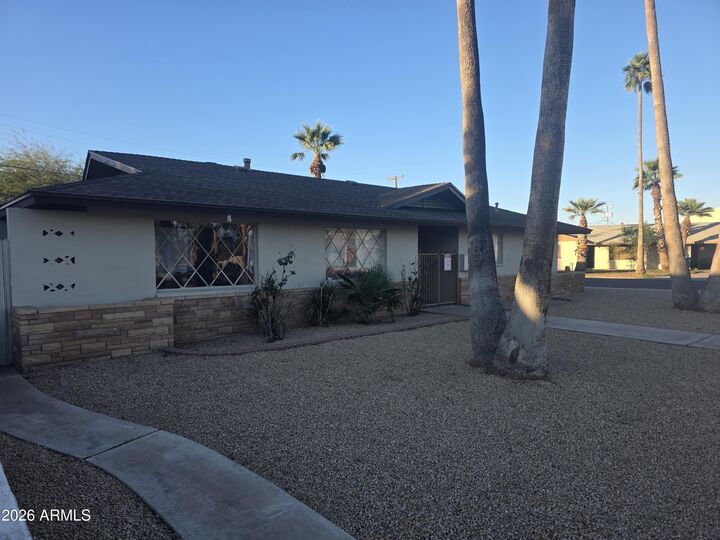 Property Photo:  2101 E Osborn Road  AZ 85016 