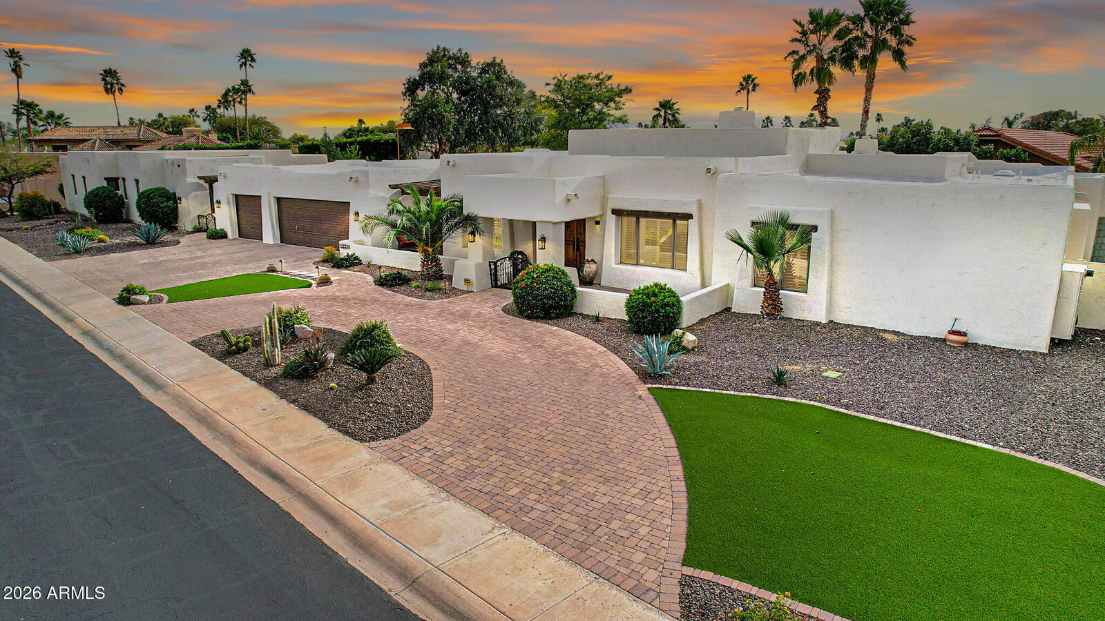 Property Photo:  12770 N 101st Place  AZ 85260 