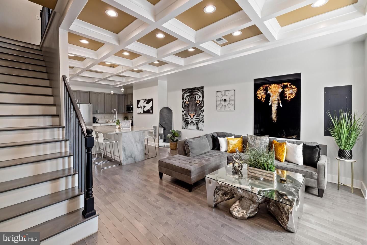 Property Photo:  409 Florida Avenue NW  DC 20001 