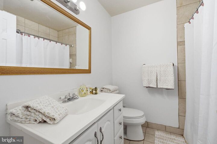 Property Photo: 10125 Commonwealth Boulevard VA 22032