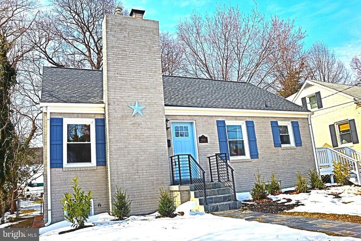 Property Photo:  10110 Dallas Avenue  MD 20901 