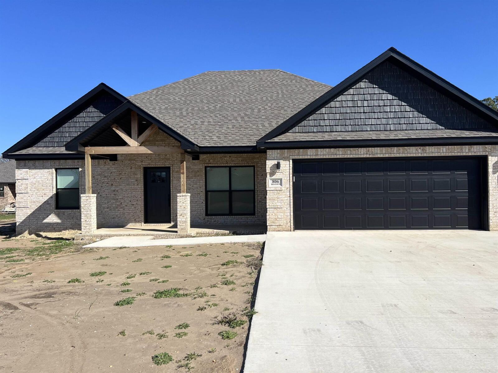 Property Photo:  806 Brayden Lane  AR 72442-7 