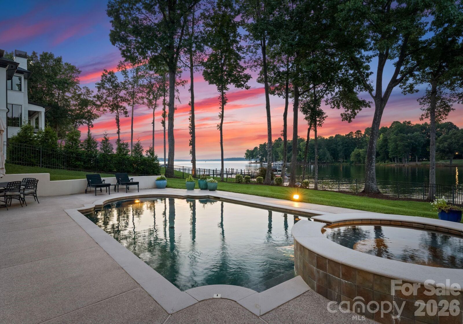 Property Photo:  124 Lightship Drive  NC 28117 