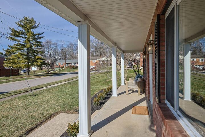 Property Photo:  1992 Flintshire Court  OH 45230 