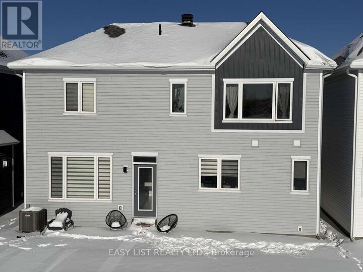 Property Photo: 776 Eminence Street ON K2J 6X6