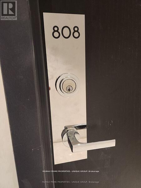 Property Photo:  293 The Kingsway 808  ON M9K 3A9 