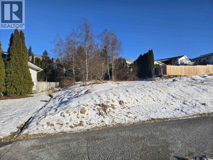 98 Banyay Avenue — photo 1
