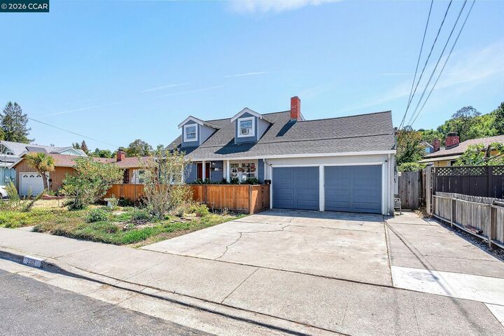 Property Photo:  2312 Granada Ct  CA 94564 