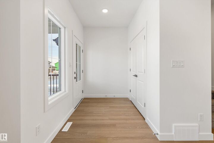 Property Photo:  18859 29 Avenue NW  AB T6M 3C5 