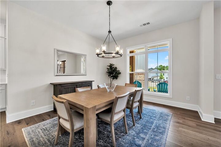 Property Photo:  401 Oakleigh Avenue  GA 30188 