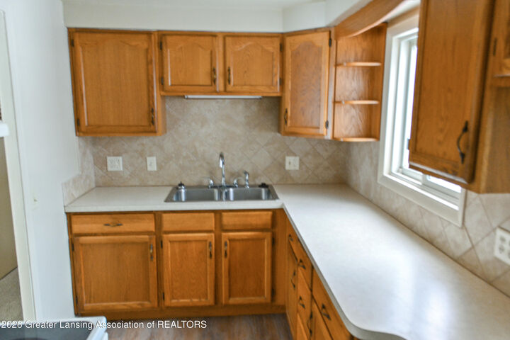 Property Photo:  1015 Westfield Road  MI 48917 