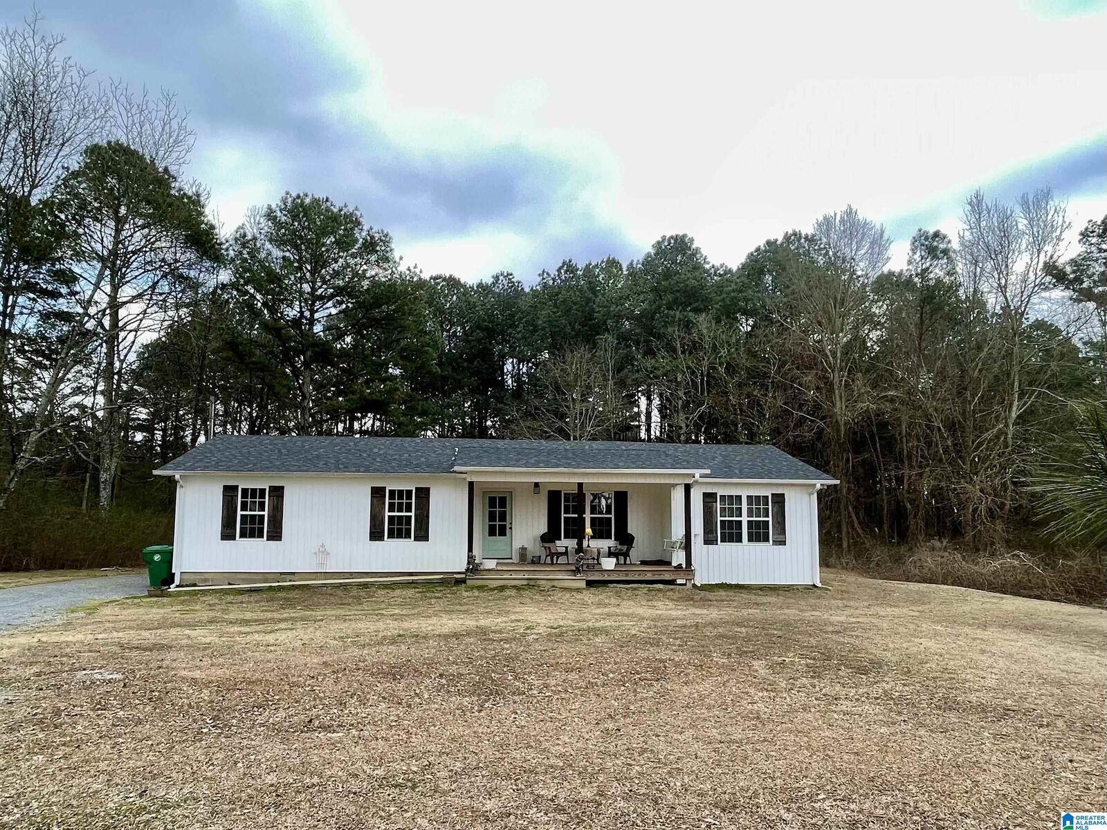 Property Photo: 525 County Road 1616 AL 35058