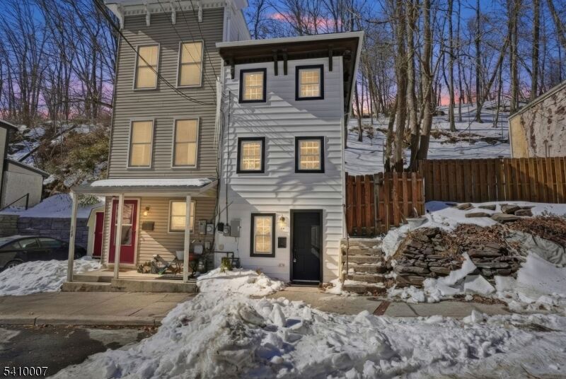 Property Photo: 164 York St NJ 08530