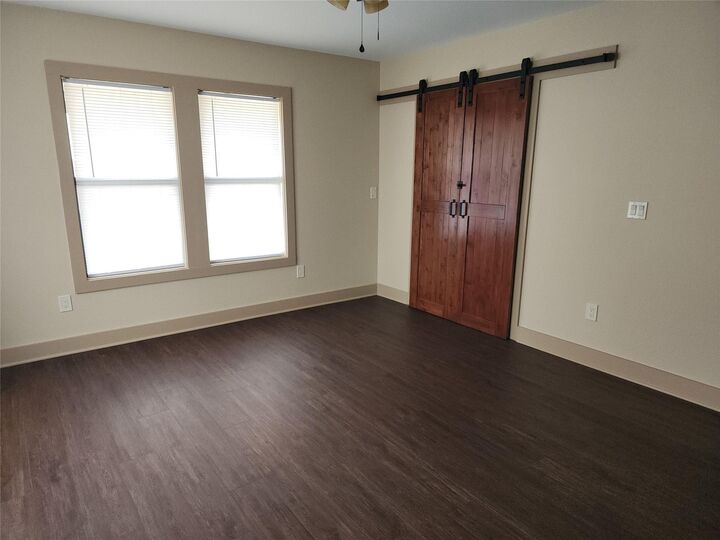 Property Photo:  1128 Fm 532  TX 77975 