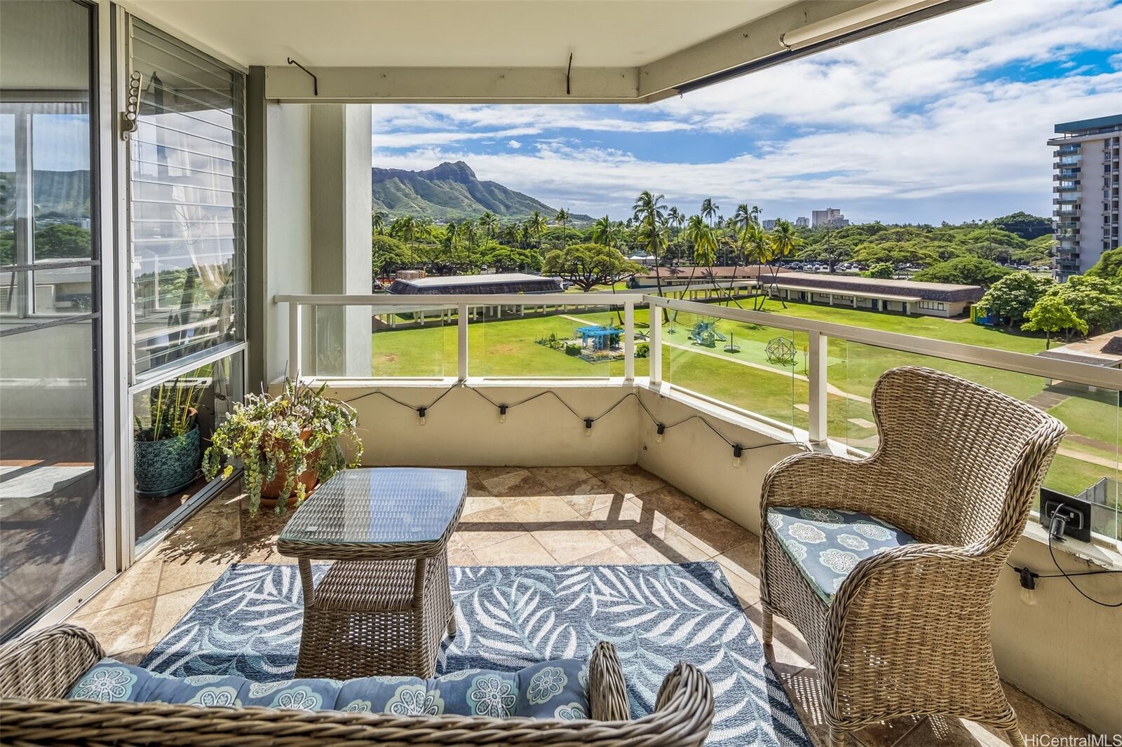 Property Photo:  2600 Pualani Way 601  HI 96815 