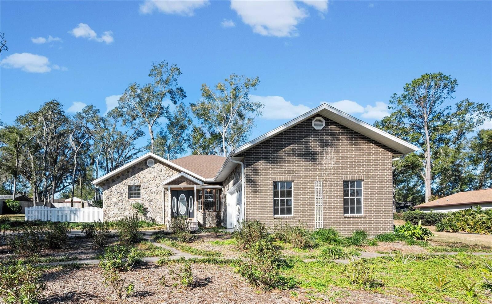 Property Photo: 12601 Timber Run FL 33525
