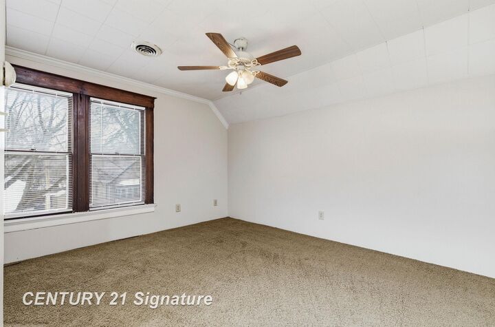 Property Photo: 216 N Grant Street MI 48708
